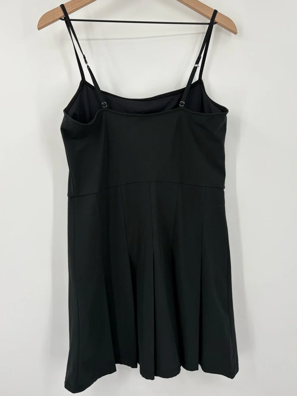 Abercrombie & Fitch Traveler Pleated Tennis Dress Black Active Mini M - Picture 9 of 12